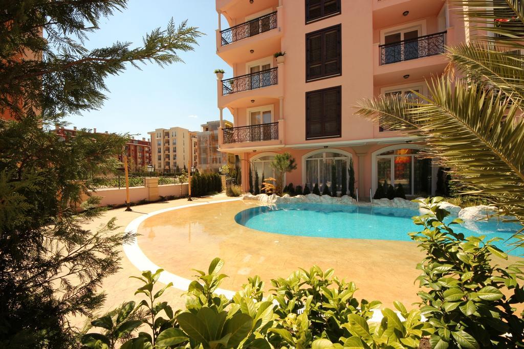 Menada Romance Marine Apartments Sunny Beach Exterior foto